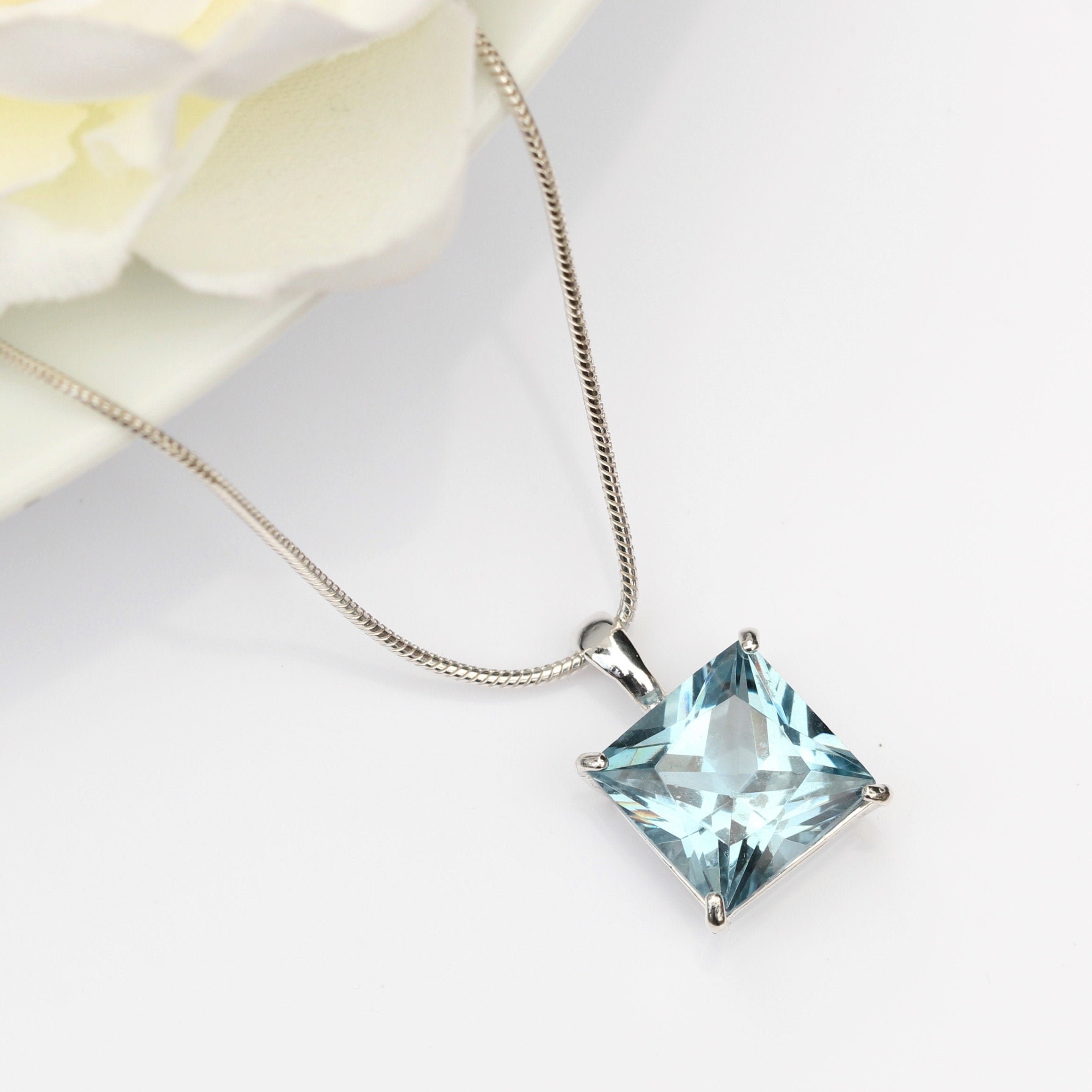 ネックレス・ペンダント LAZY DAWN square cubic necklace PAJ BR China Signed Rose Gold Tone Cubic Zirconia Pendant 18