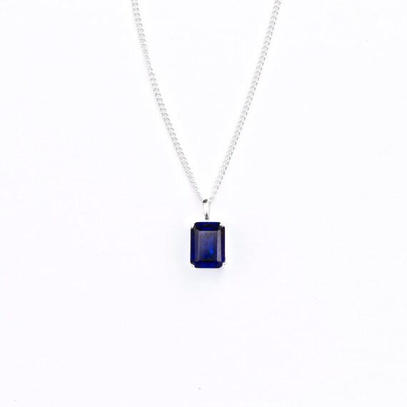 Blue sapphire necklace best sale uk