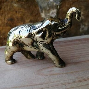 Solid Brass Elefant Ornament Vintage Home Collectable Brass Figurine Elefant Animal Decor