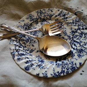Antique English Fish Serving Set Stamped Silver Plated Cutlery Fork Spoon Serving Fish Silverware Vintage Dining Table Cookbook Photo Props