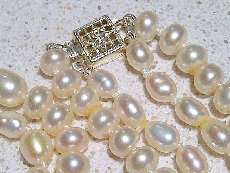 Real Pearls. Double Strand Pearl Necklace. Cream Pearls. Necklace