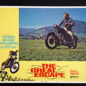 Seltene original "The Great Escape" 1970 Re-Release-Lobbykarte mit Steve McQueen auf einem Motorrad, fast neuwertig.