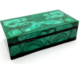 Jewelry box of malachite and dolerite