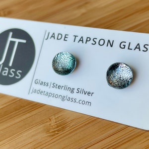 Örhängen i silver med dikroiskt smält glas: Sterlingsilver, handgjorda bild 1