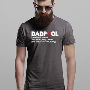 父の日Tシャツ DADPOOL お父さんみたい クールなヒーロー メンズ 楽しいギフト ノベルティTシャツ