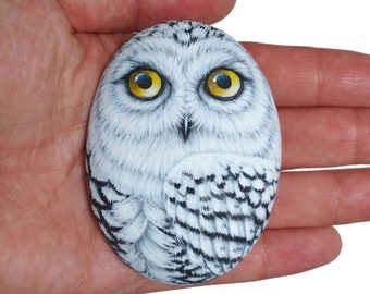 Snowy Owl Hand Painted on Flat Stone! Handmade Owl for Home Decor, Painted with Acrylics and finished with satin varnish Protection.