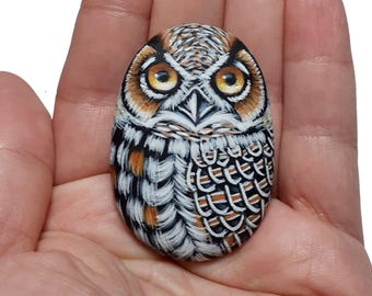 Great Horned Owl Hand Painted Stone, Pebble Painting Bird, Owl Art Home Decor, Handmade Personalized Gift.
