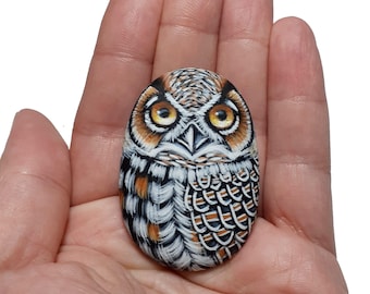 Great Horned Owl Pebble Painting Hand Painted Stone Bird Owl Art Home Decor Handmade Gift.