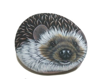 Miniature hedgehog acrylic painting on flat pebble! Stone painting animal, pebble art gift, cute animal stone, finished with satin varnish