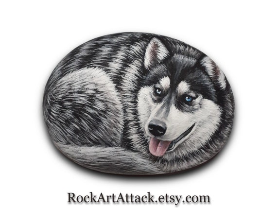 Siberian Husky Hand-Painted Stone, Miniature Animal Art, Rock Painting Dog, Pet Portrait Home Decor.