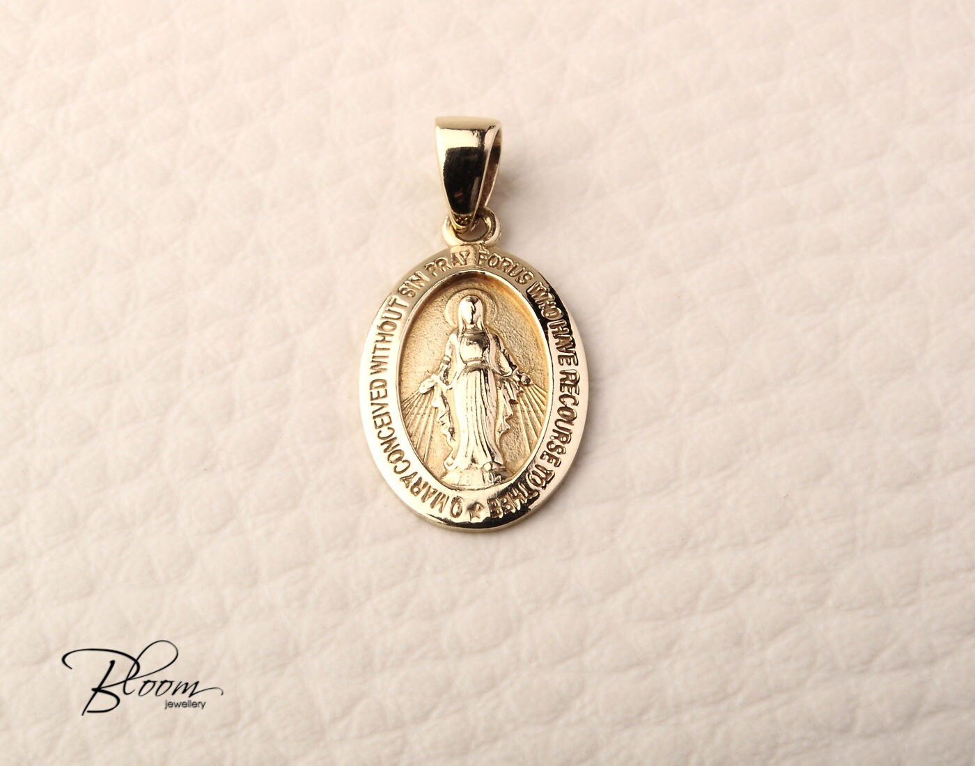 Catholic Virgin Mary Medal 14K Solid Gold Pendant Bloomdiamonds - Etsy
