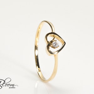 Heart Ring 14K Gold and Cubic Zirconia Stone BloomDiamonds