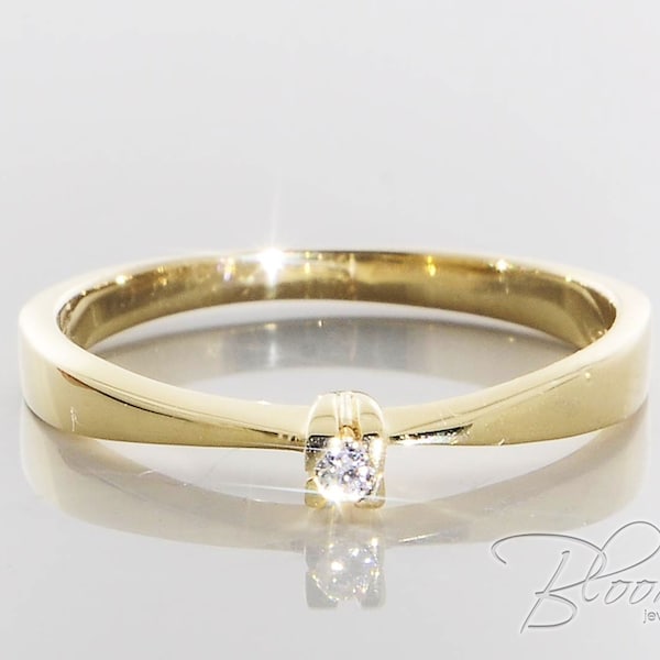 Small Diamond Engagement Ring 18K Yellow Gold BloomDiamonds