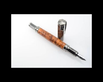 Thuya Burl Wooden Fountain Pen: Chrome Finish, Magnetic Cap