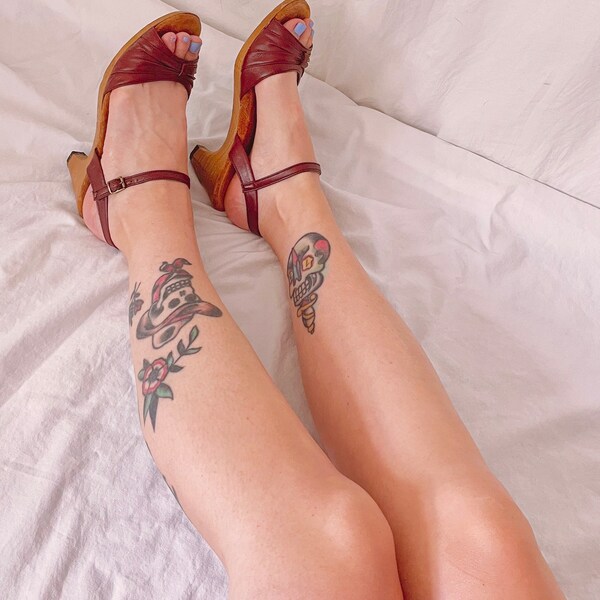 70s Vintage Burgundy Clog Sandals