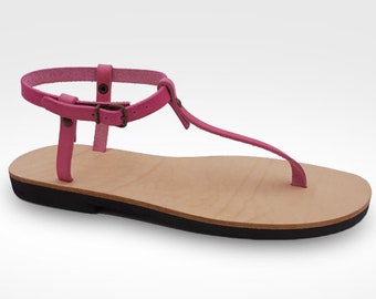 Woman flip flop in leather, made in Italy, handmade light sandal with rubber sole, in natural leather colored by hand