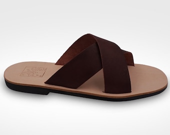 Men Sandals in leather, made in Italy, handmade light sandals with rubber sole, in natural leather colored by hand