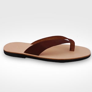 Men flip flops in leather, made in Italy, handmade light sandals with rubber sole, in natural leather colored by hand