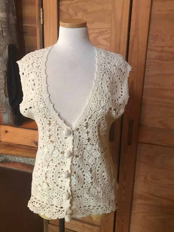 Vintage 1970s Crocheted Vest with Bauble Buttons - image 2