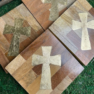 Posavasos de madera cristianos, regalo religioso, voluntario de la iglesia, anglicano, metodista, episcopal, luterano, no confesional, protestante, cruz de hoja de oro