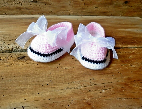 cute baby girl booties
