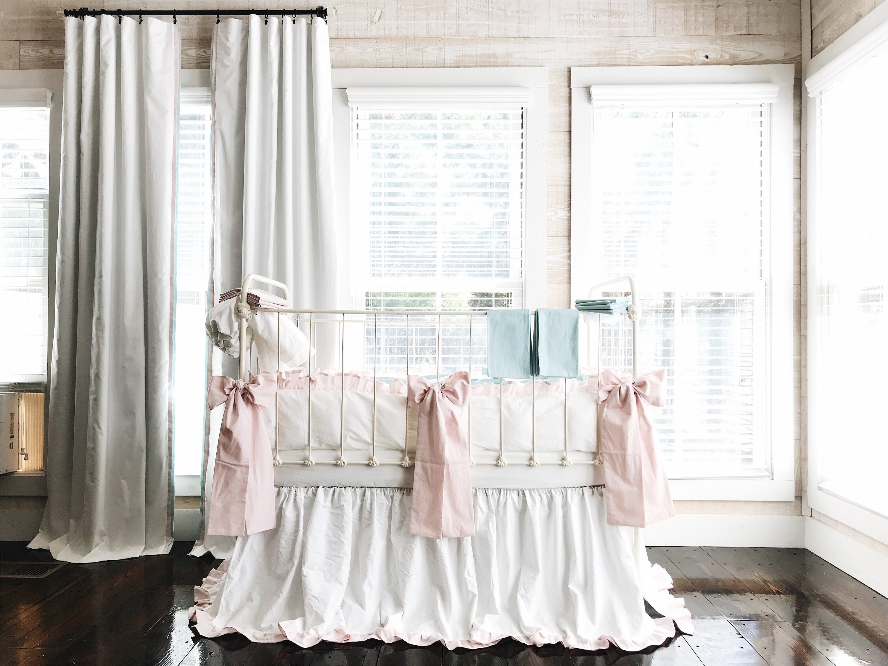 baby boy bedding and curtains