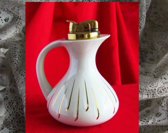 EVANS EWER LIGHTER, Vintage Pitcher Shape Table Lighter, White Mid Century 50s Art Lighter, Ceramic n Brass Vanity Lighter, Vintage Lighter