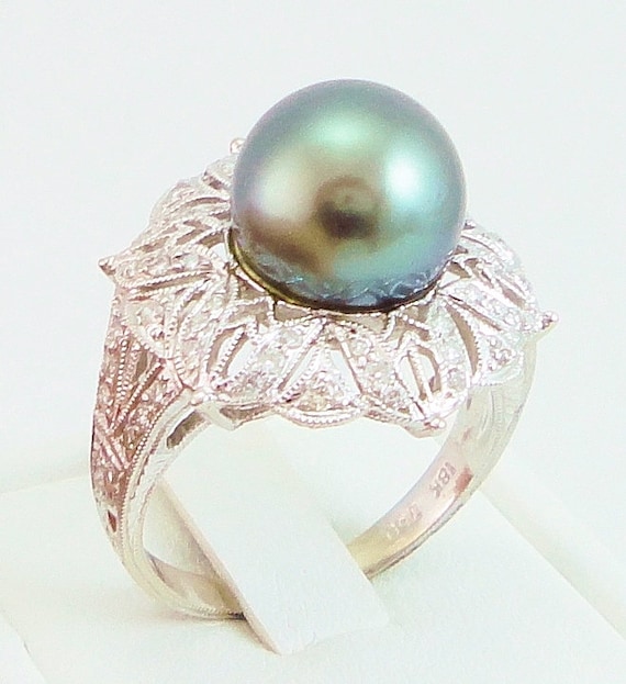 Pearl Ring, Black Pearl, Pearl Diamond Ring, 18kt