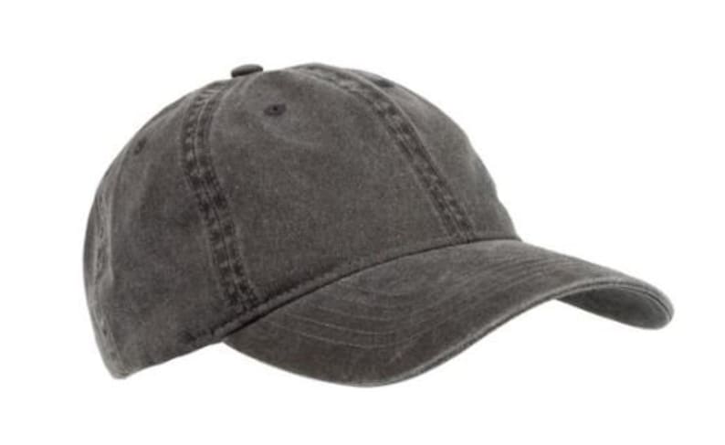 Op de afbeelding: Een donkergrijze, gewassen baseballcap van katoen met een gebogen klep.