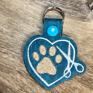 Dog Groomer Key Chain, Key fob,  Snap Tab, Dog Key Chain