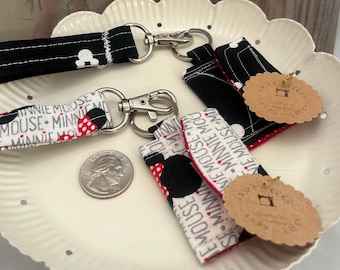 Aldi Quarter Holder | Handmade Key Fob |Minnie |Quarter Keeper | Aldi | Gifts for Her|Wristlet |Birthday |Mouse |Key chain |Mickey