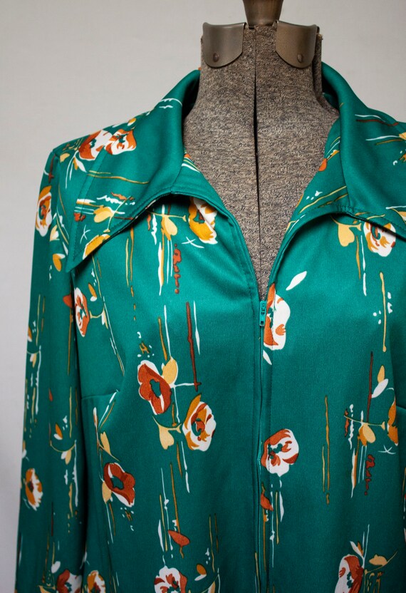 1970s Emerald Green Long Sleeve Boho Shirt Dress - image 2