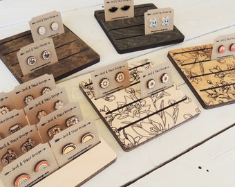 Wooden Earring Card Display Stand: Vendor Craft Show Organizer (5" x 5")