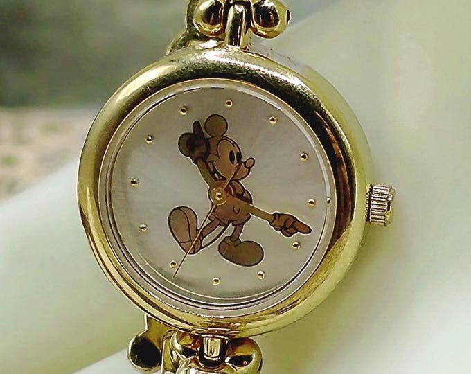 Woman’s Watch – Disney’s Mickey Mouse Watch – Gold Tone - Japan Quartz Movement - Vintage Collectible