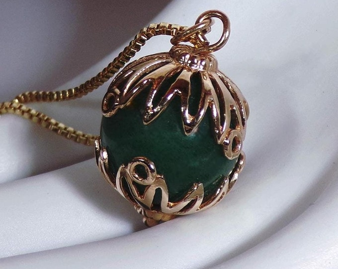 Jadeite Ball Pendant – 14K Yellow Gold Green Polished Jadeite Gold Ball Sphere Pendant Necklace – Genuine Gemstone – Vintage Pendant