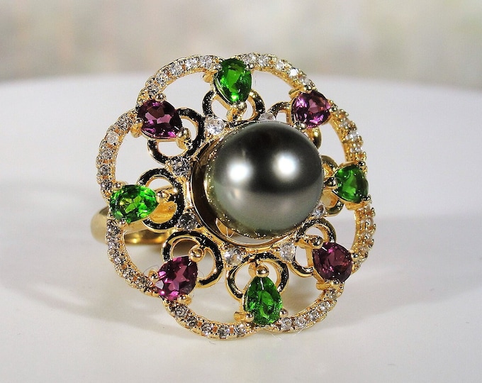 Black Pearl Ring, Black Pearl Statement Ring with Multi Colored CZ Gem Accents, Right Hand Ring, Size 7, Vintage Ring, FREE SIZING!!