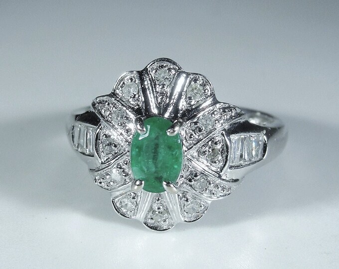 Emerald Ring, 10K White Gold Art Deco Green Emerald and Diamond Ring, Right Hand Ring, May Birthstone, Size 6.25, Vintage Ring, FREE SIZING!