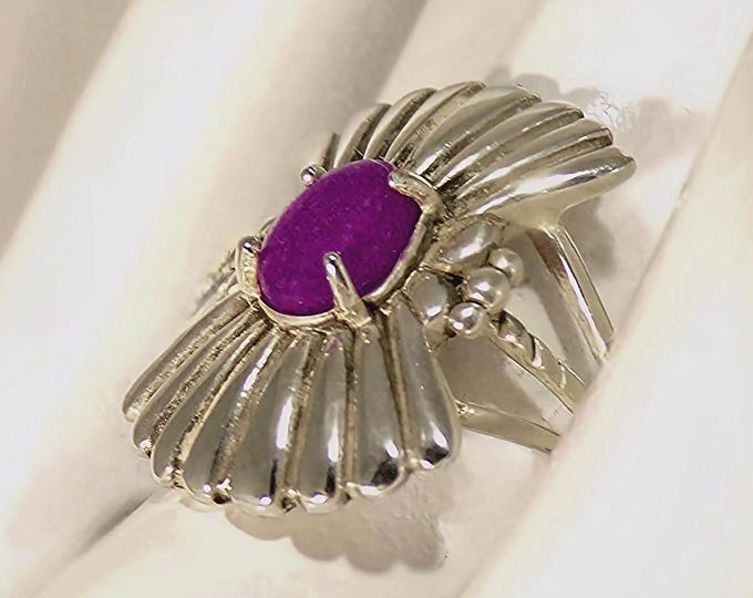 Ring – Violet Jadeite – Sterling Silver -Shield Ring - Vintage