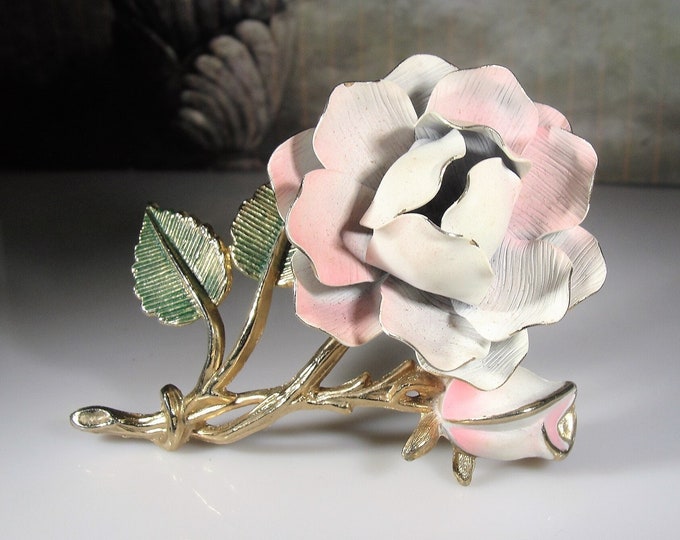 Flower Brooch, Large Blush Pink & Green Flower Brooch, Gold Gilt Edged Petals, Beautifully Hand Painted, Metal Work Brooch, Vintage Brooch