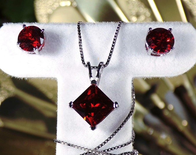 Garnet Jewelry Set – Sterling Silver Red Garnet Necklace and Earrings Jewelry Set – Princess Cut Pendant – Round Stud Earrings – Vintage Set
