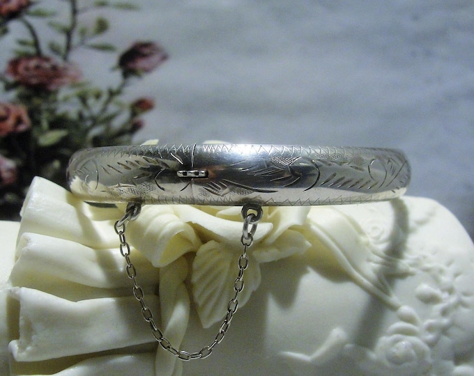 Bangle Bracelet, Vintage Chased Design Sterling Silver Bangle Bracelet with Safety Chain, Vintage Bangle