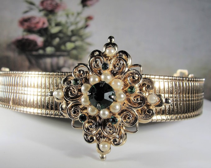 CORO PEGASUS Green Emerald Rhinestone and Seed Pearl Gold Tone Bracelet, 1940’s Bracelet, Vintage Bracelet
