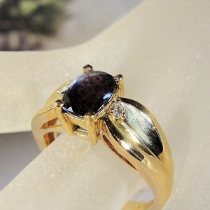 Tanzanite Ring, 14K Tanzanite & Diamond Ring, 14K Yellow Gold, Genuine Purple Tanzanite, Right Hand Ring, Vintage Ring, Size 9, Free Sizing!