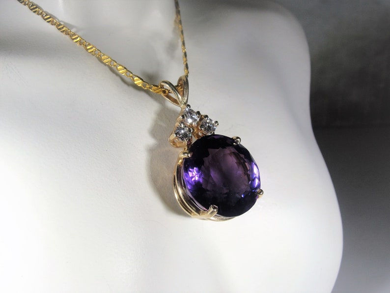 Amethyst & Diamond Pendant, 14K Yellow Gold Purple Amethyst and Diamond Pendant, Natural Amethyst and Diamonds, Vintage Pendant image 3