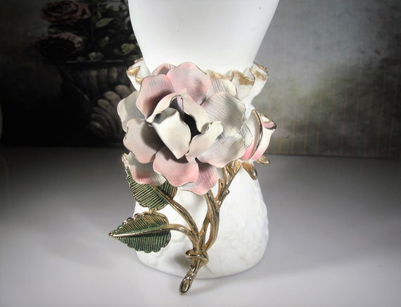 Flower Brooch, Large Blush Pink & Green Flower Br… - image 4