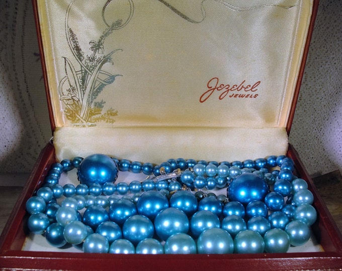 Jewelry Set - "Jezebel Jewels" Jewelry Set - Three Strand Blue and Teal Large Beaded Necklace and Earrings - Original Leatherette Case
