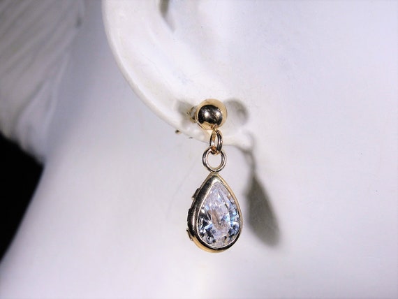 Pierced Earrings, 14K Yellow Gold Teardrop Zircon