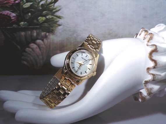 HELBROS Women’s Wristwatch, Quartz Analog with Se… - image 5