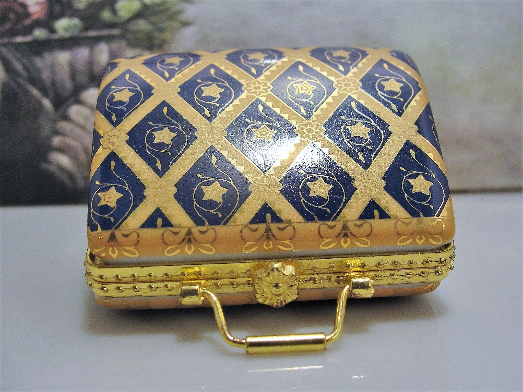 Royal Blue Purse, Purse Trinket Box, Pill Box, Porcelain Purse, Royal