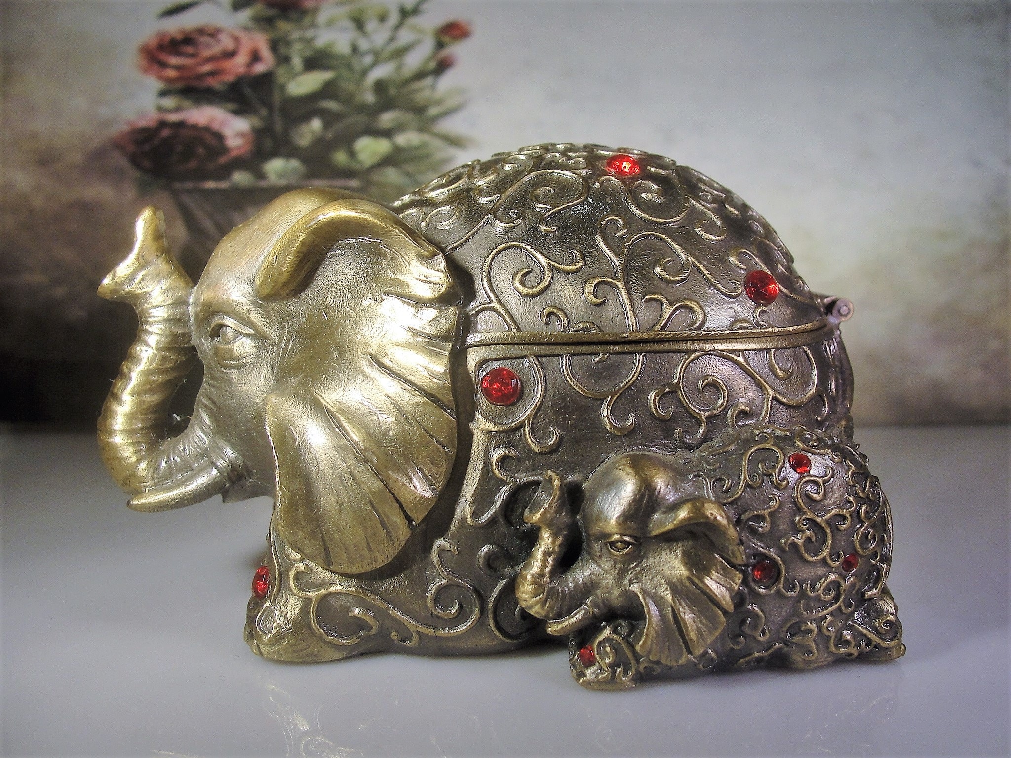 BOMBAY COMPANY, Brass Elephant Set, Rhinestone Encrusted Elephants